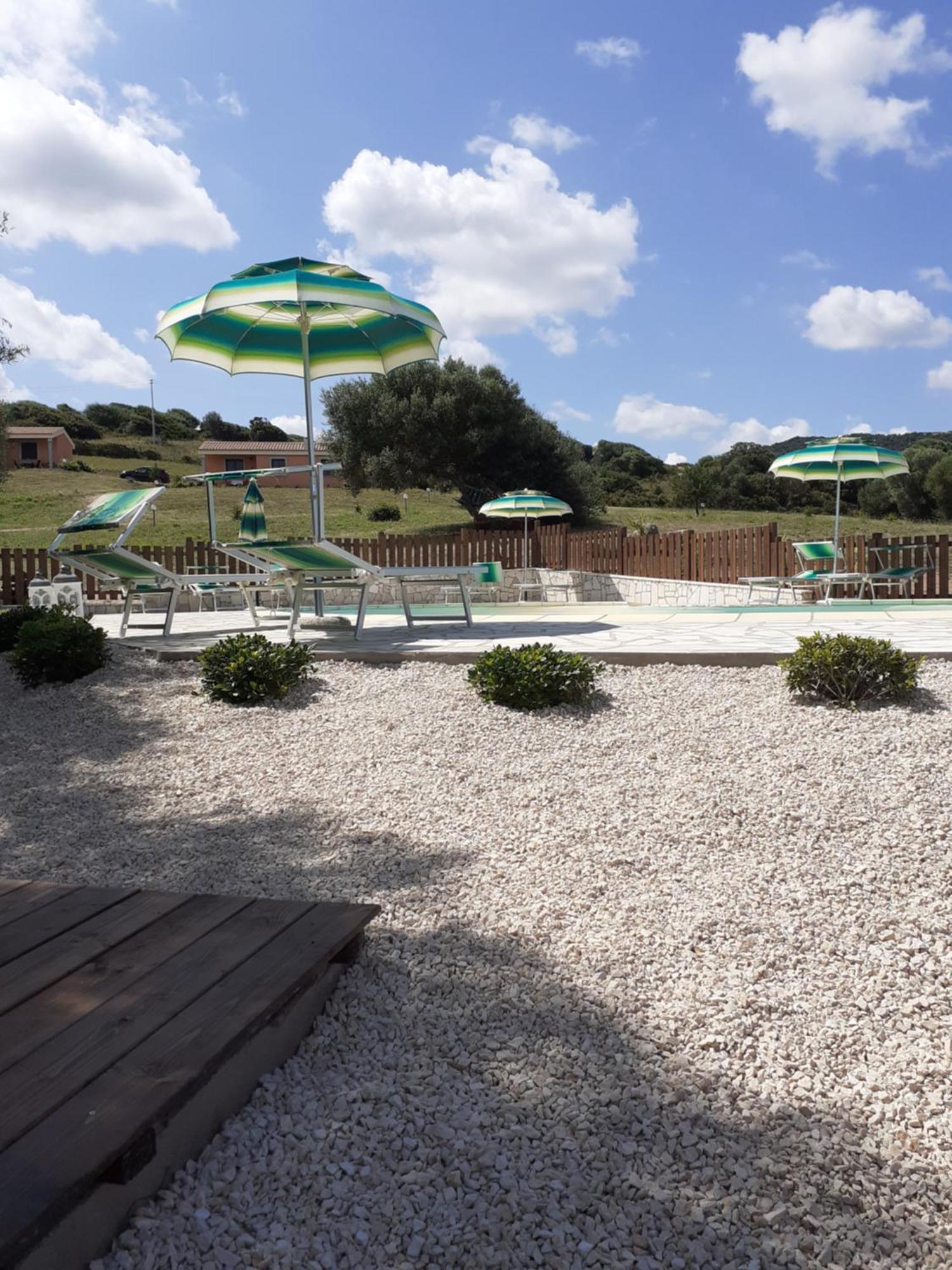 Agriturismo Gli Olivastri: Seaside Apartment with Pool and Solarium Aglientu Exterior photo